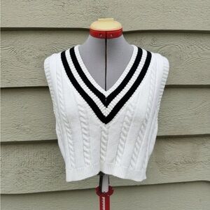 White & Black Cable Knit Stretchy Sweater Vest
